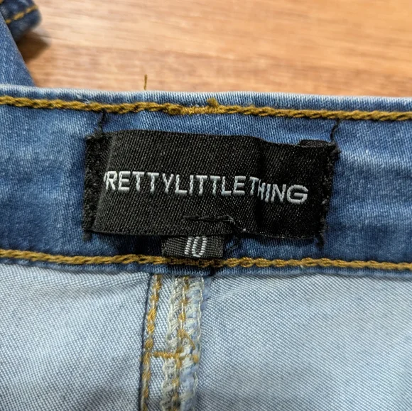 PrettyLittleThing Women's Skinny Blue Jeans Size 10 - Picture 5 of 8